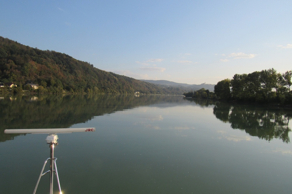 Morning on the river to Linz